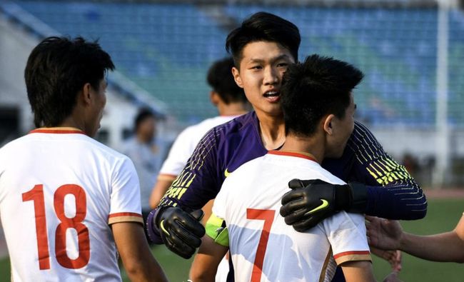 厄德高破门赖斯造乌龙 阿森纳2-1布赖顿